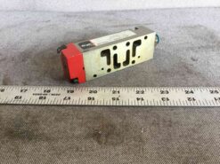 Alternative view of SMC Solenoid Valve VV71-PR-03