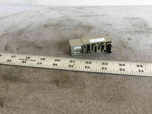 SMC VVFS2000-R-01-1 Valve - Image 2