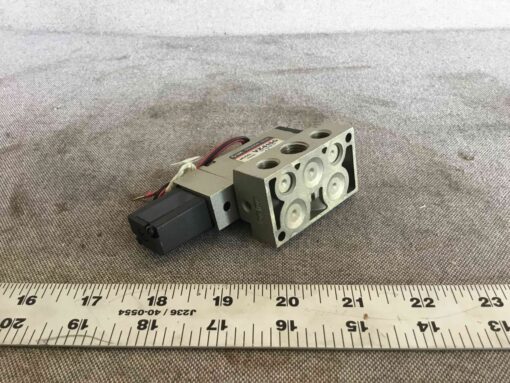 SMC VZ4150 Valve - Image 2