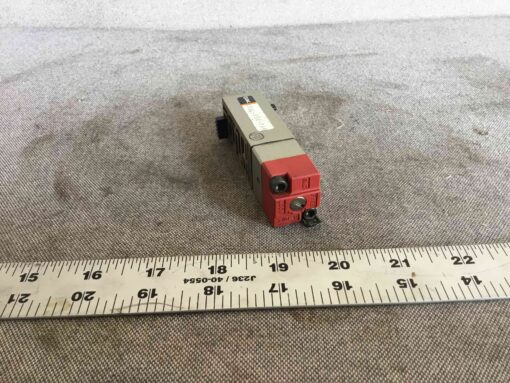SMC VV21-PSR-PAB Valve - Image 3