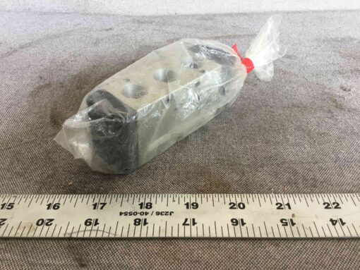 SMC VFA5120-03 Valve - Image 3