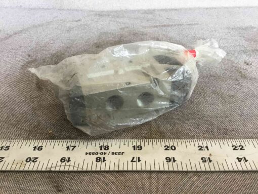 SMC VFA5120-03 Valve - Image 4