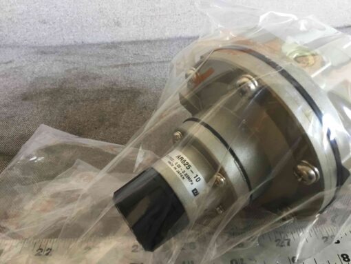 SMC AR625-10 Valve - Image 3