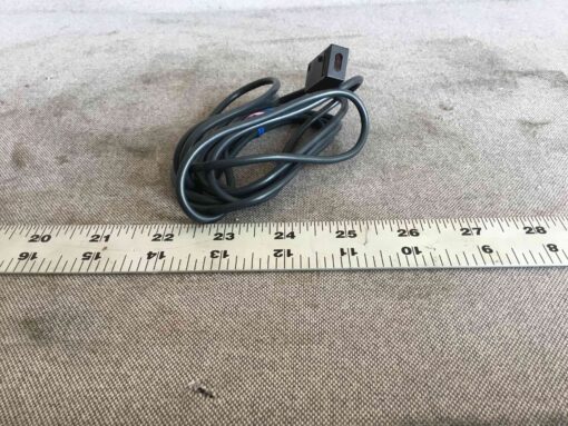Omron E3S-BR31 Sensor - Image 3