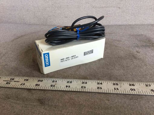 Omron Photoelectric Switch E3S-DS10-E4
