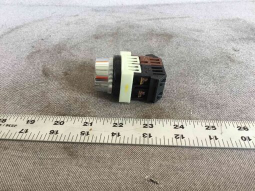 Fuji Electric AH30-G1 Push Button - Image 4