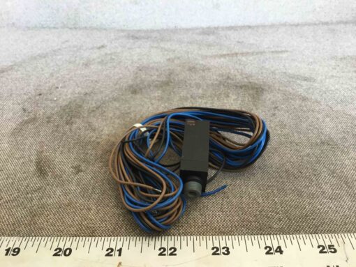 SMC ISE2-T1-15 Pressure Switch - Image 2