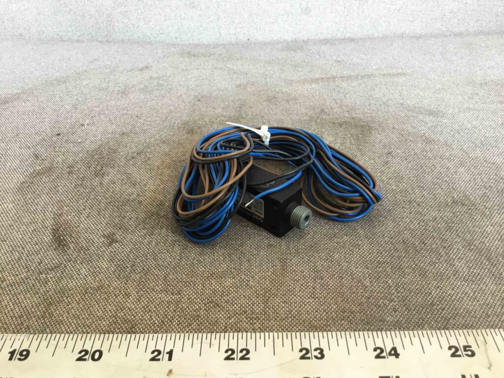 Pressostato SMC ISE2-T1-55L Nuovo - Elettrovalvola, Ricambio Industriale