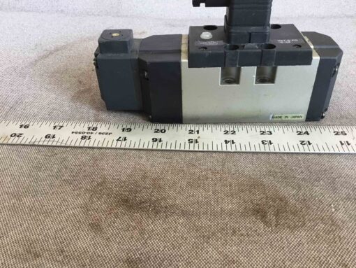 SMC VS7-8-FG-S-3Z Solenoid Valve