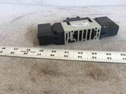 Alternative view of SMC Solenoid Valve VFS3410-5DZ