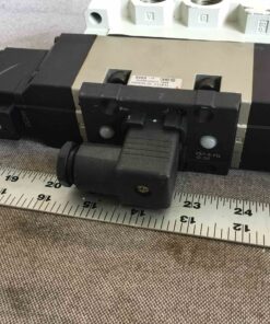 SMC VS7-8-FG-D-3Z Solenoid Valve