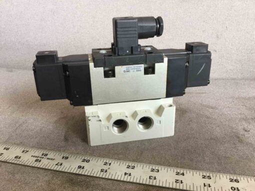 SMC VS7-8-FG-D-3Z Solenoid Valve - Image 2