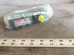 Alternative view of Numatics 152SA400K000030 Valve