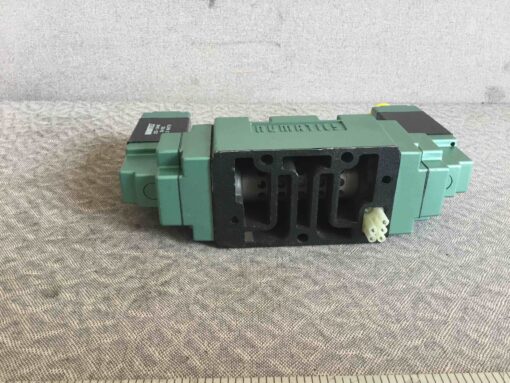 Numatics Switch 554BB500M - Image 2