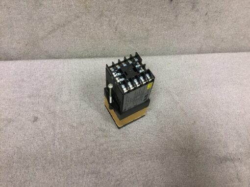 Red Lion Controls Counter C48CS104 - Image 4