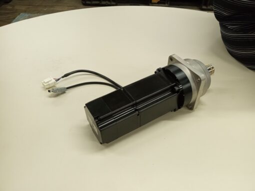 Servo Motor SGMAH-08A1AJ12C - Image 2