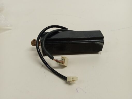 YASKAWA Servo Motor SGM-04UW14-C - Image 3