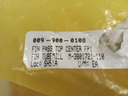 Fin Pass Top Center M-3801721