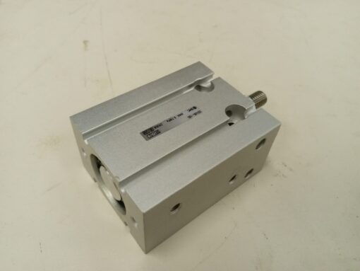 SMC CDU25-15D Cylinder - Image 2