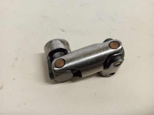 U-Joint 646230-2 - Image 4