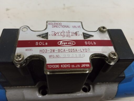 TOYOOKI KOGYO Solenoid Directional Valve HD3-3W-BCA-025A-LYD