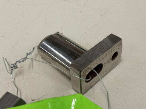 Pin M-2108062-390 - Image 3