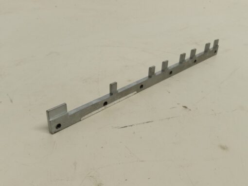Guide M-2121173-011 - Image 3