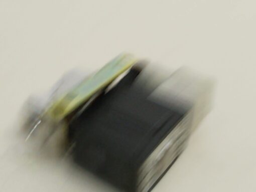SMC Valve (Pressure Solenoid) VX233KNZ2AXB - Image 4