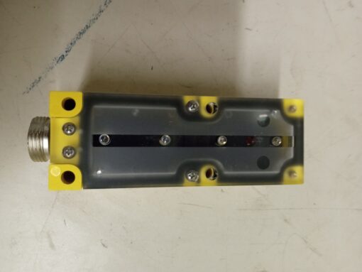 Banner Ls4Rlq Light Screen Receiver - Image 3