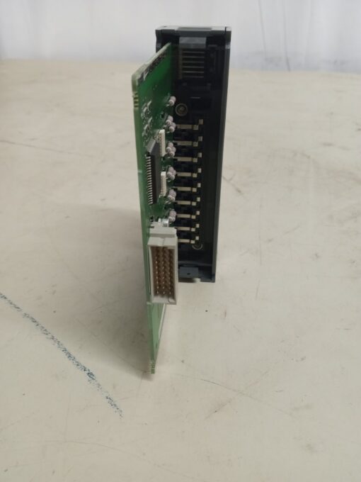 Allen-Bradley 1746-ITB16 SLC 500 Input Module - Image 4