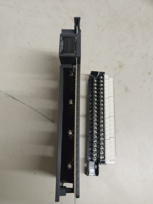 Allen-Bradley 1771-OVN/B Output Module - Image 4