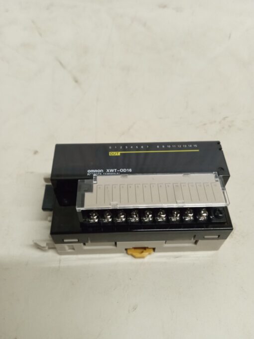 Omron XWT-OD16 Remote Terminal - Image 3