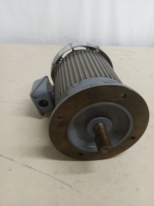 Nidec Felq-5 Ac 3 Phase Induction Motor 2.2 Kw - 2 Poles - Image 3