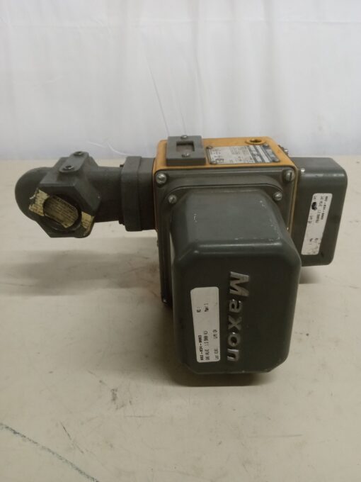 Honeywell Maxon 1.5" 5000 1 Gas Valve - Image 3