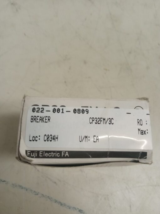 Fuji Electric CP32FM/3 Circuit Protector
