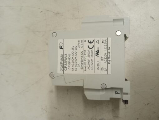 Fuji Electric CP32FM/3 Circuit Protector - Image 2