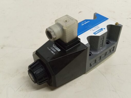 TOKIMEC Dg4Vs-522Al-Mu7Lh-740Ja2 HYDRAULIC VALVE - Image 3