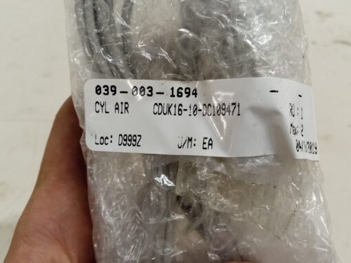 SMC CDUK16-10-DC109471 Air Cylinder