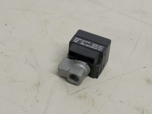 Keyence AP-C31 Pressure Sensor - Image 4
