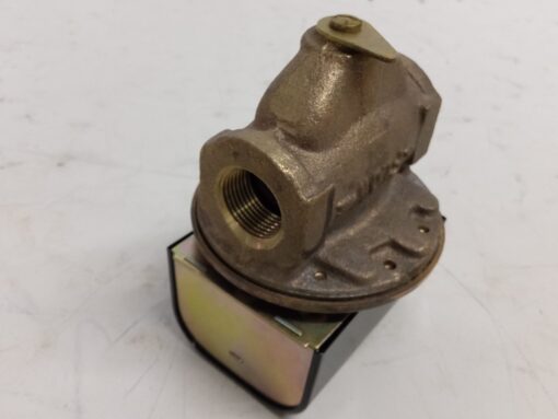 McDonnel & Miller FS6-J-3/4 Flow Switch - Image 3
