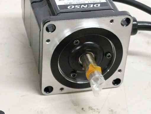 Denso 410627-026010M25 | SGMPH-01A1A-DH22 Motor - Image 4
