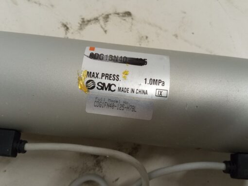 Smc Cdg1Fn40-125Z-H7Bl Cylinder - Image 2