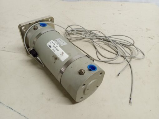 SMC CDG1FA100-170Z-K59L Round Pneumatic Cylinder - Image 2