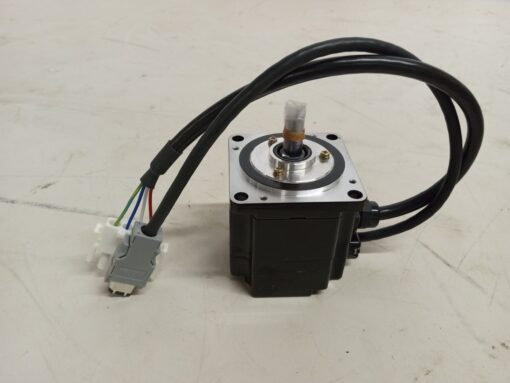 Yaskawa SGMPH-01A1A2S AC Servo Motor - Image 4