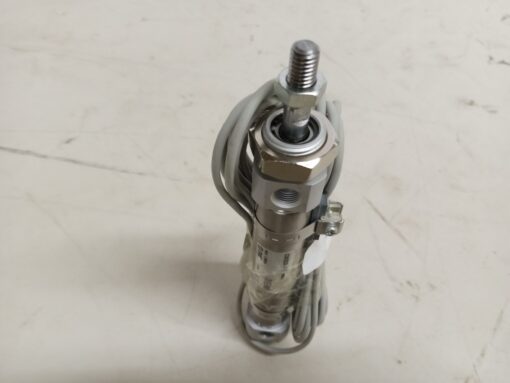 SMC CDM2B20-75-M9BL Round Body Cylinder - Image 4