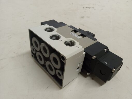 SMC VS7-8-FGD-3ZA04 Solenoid Valve - Image 4