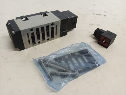 SMC Vs7-8-Fg-S-3Z VALVE - Image 4