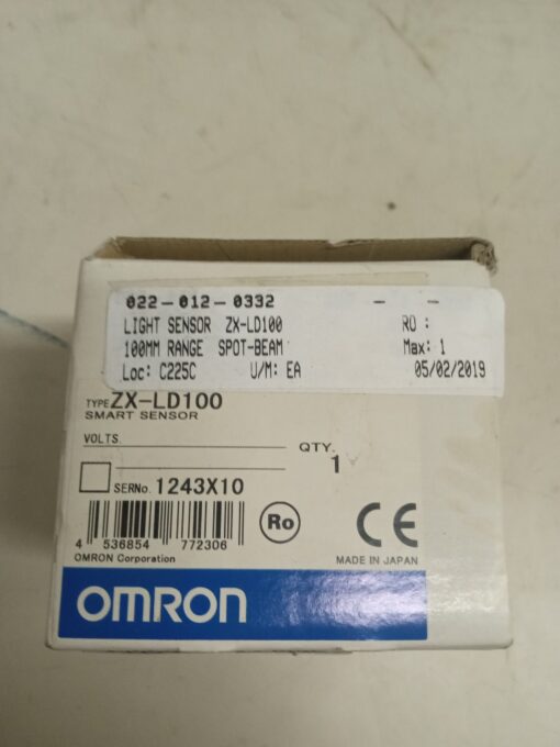 Omron ZX-LD100 Smart Sensor