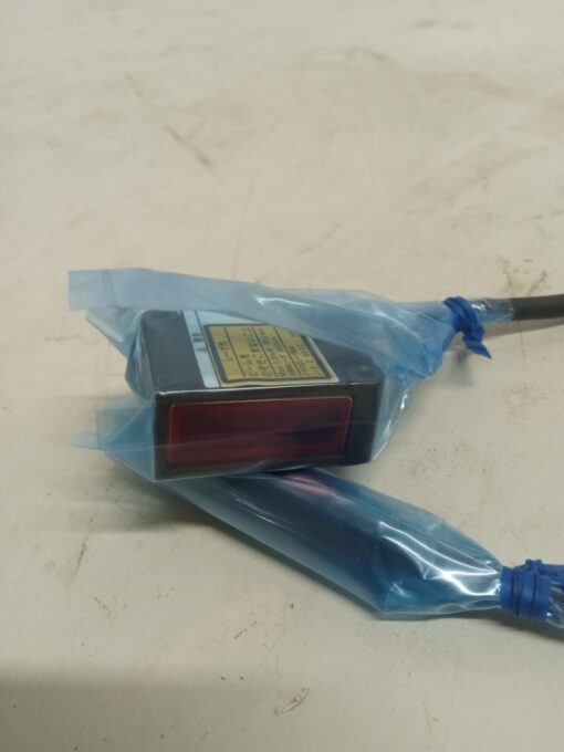 Omron ZX-LD100 Smart Sensor - Image 3