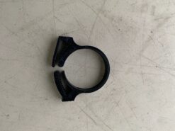 Alternative view of Cummins Wire Retaining Clip 3965618